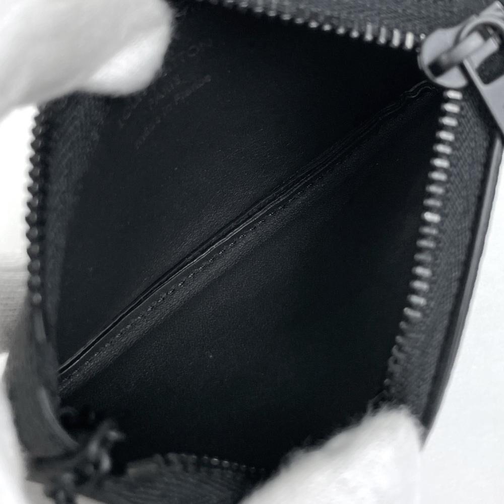 Louis Vuitton Clutch