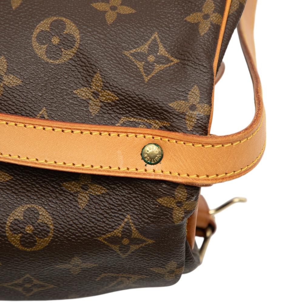 Louis Vuitton Saumur