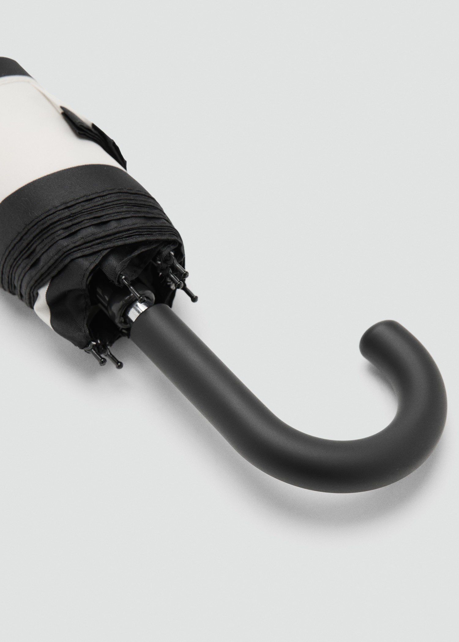 Stripe-printed umbrella