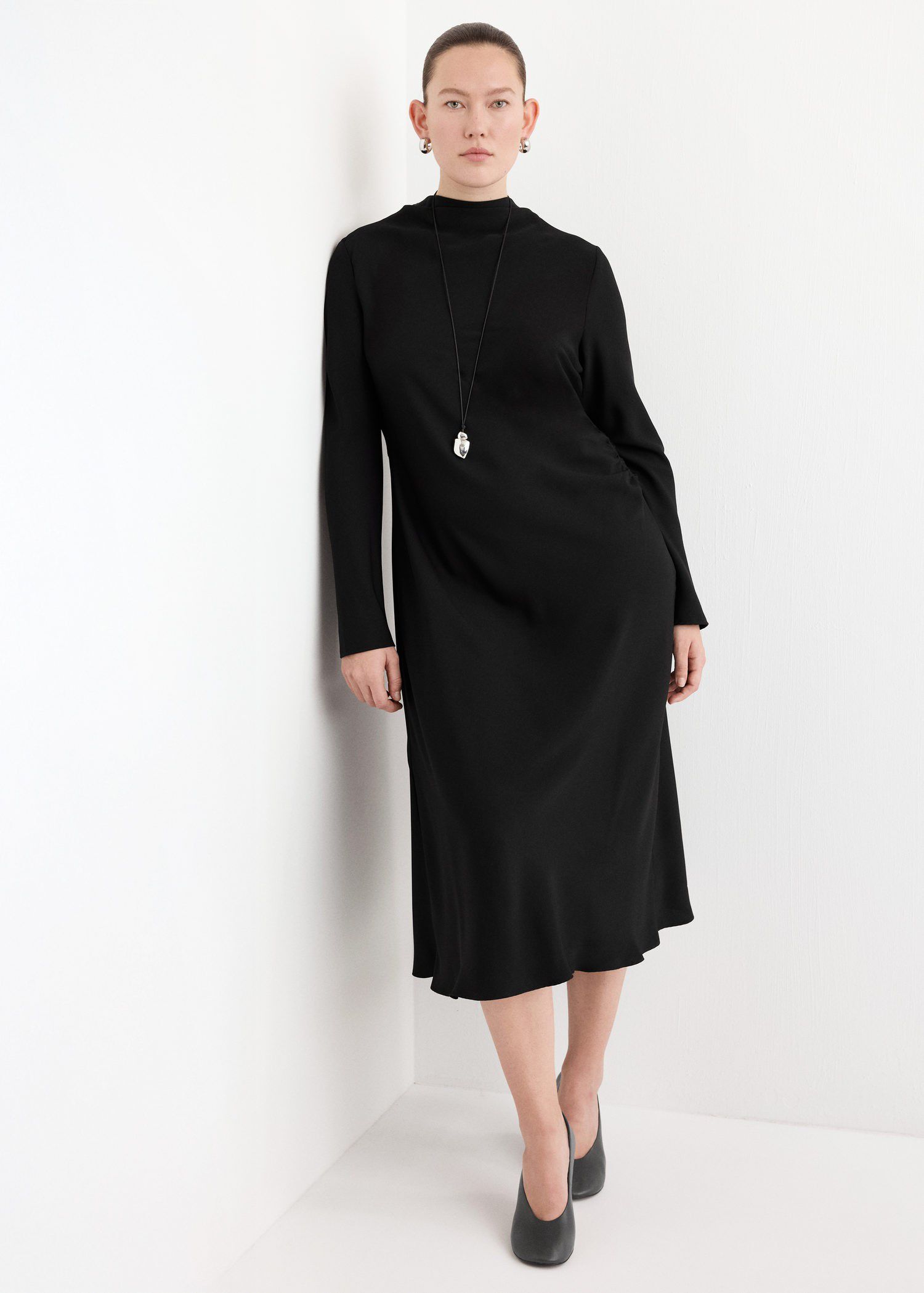 Ruched midi dress