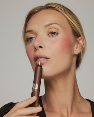 Sheer Lip Balm 01 Maple Gleam