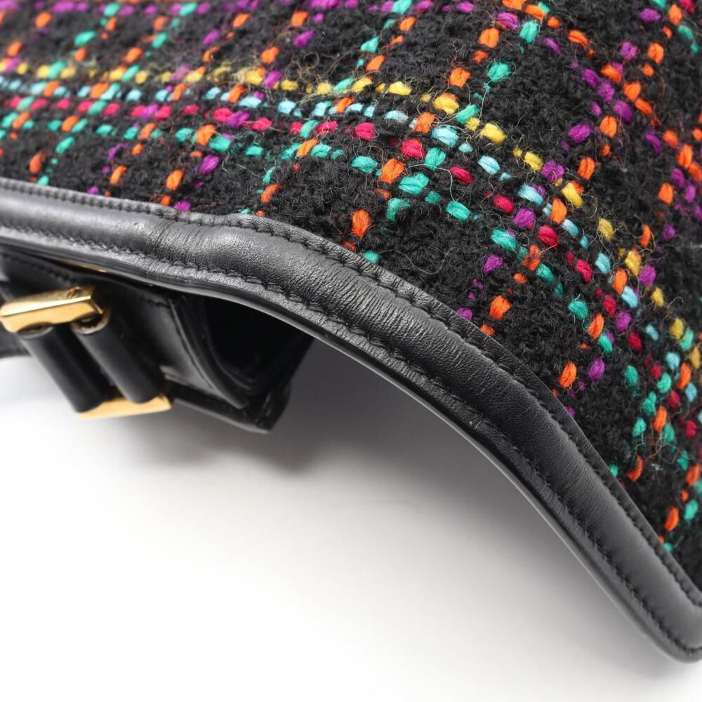Yves Saint Laurent Shoulder Bag