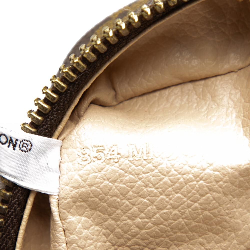 Louis Vuitton Trousse Toilette