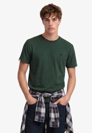 ESSENTIAL SDCO LOGO EMB TEE