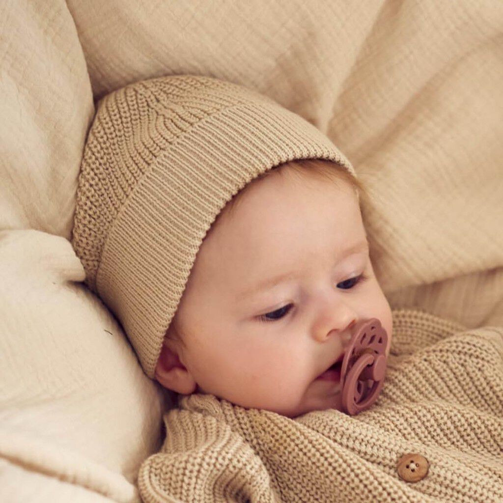 Knit chunky beanie
