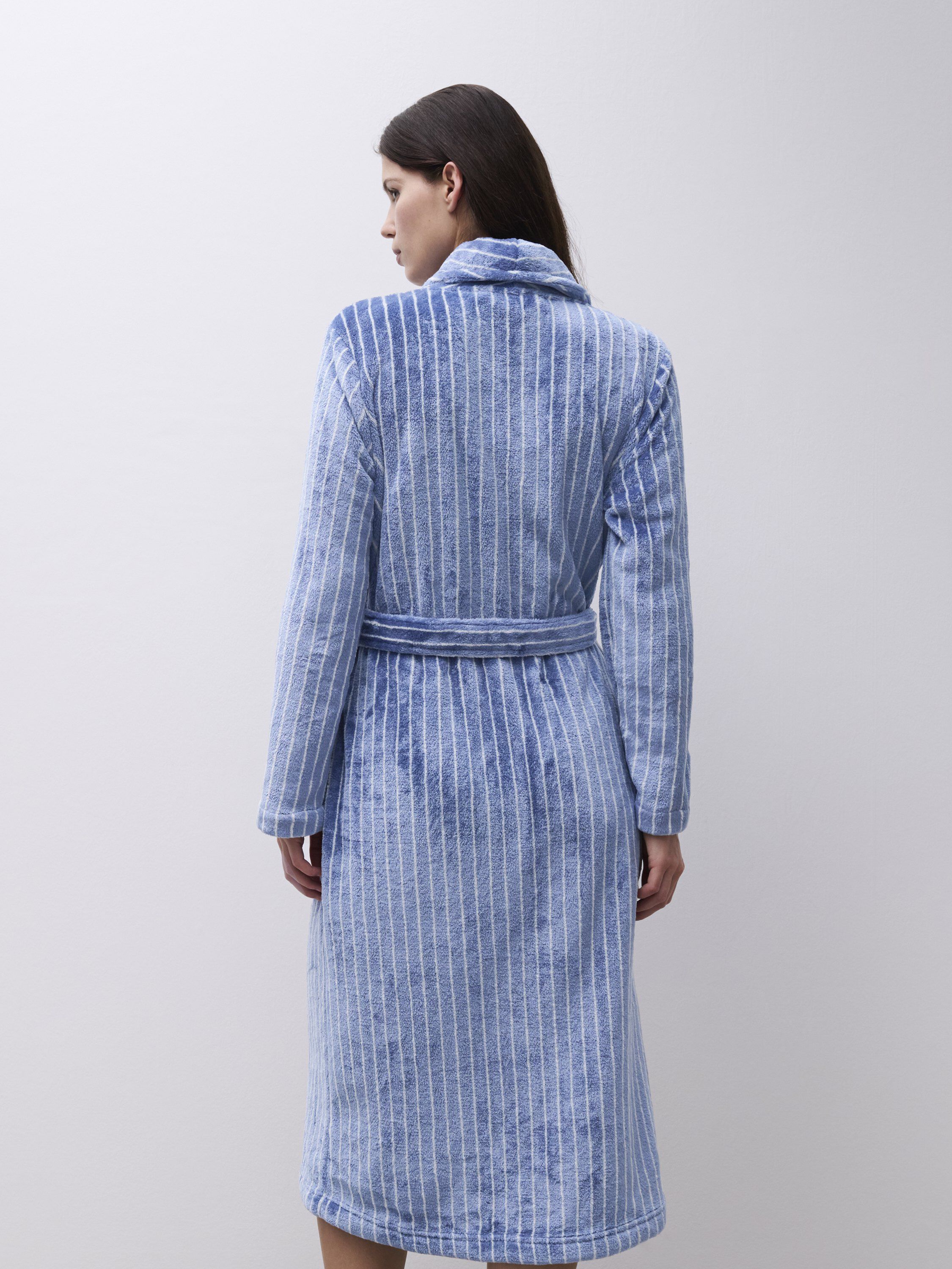 Teddy Robe