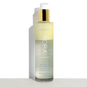 Milky Mushroom Gentle Cleansing Oil