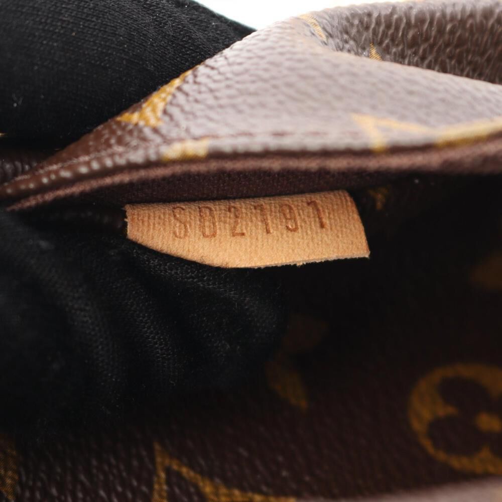 Louis Vuitton Menilmontant