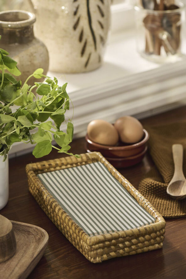 Serviet m/grønne striber 16 stk pr pakke