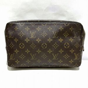 Louis Vuitton Clutch