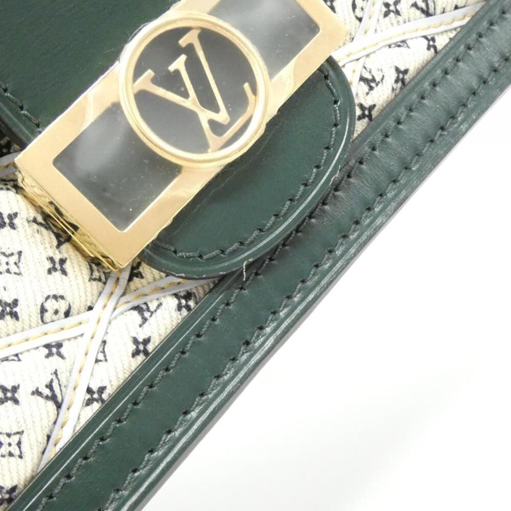 Louis Vuitton Dauphine