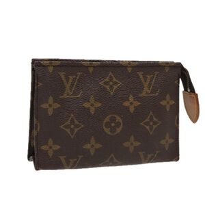 Louis Vuitton Poche Toilette