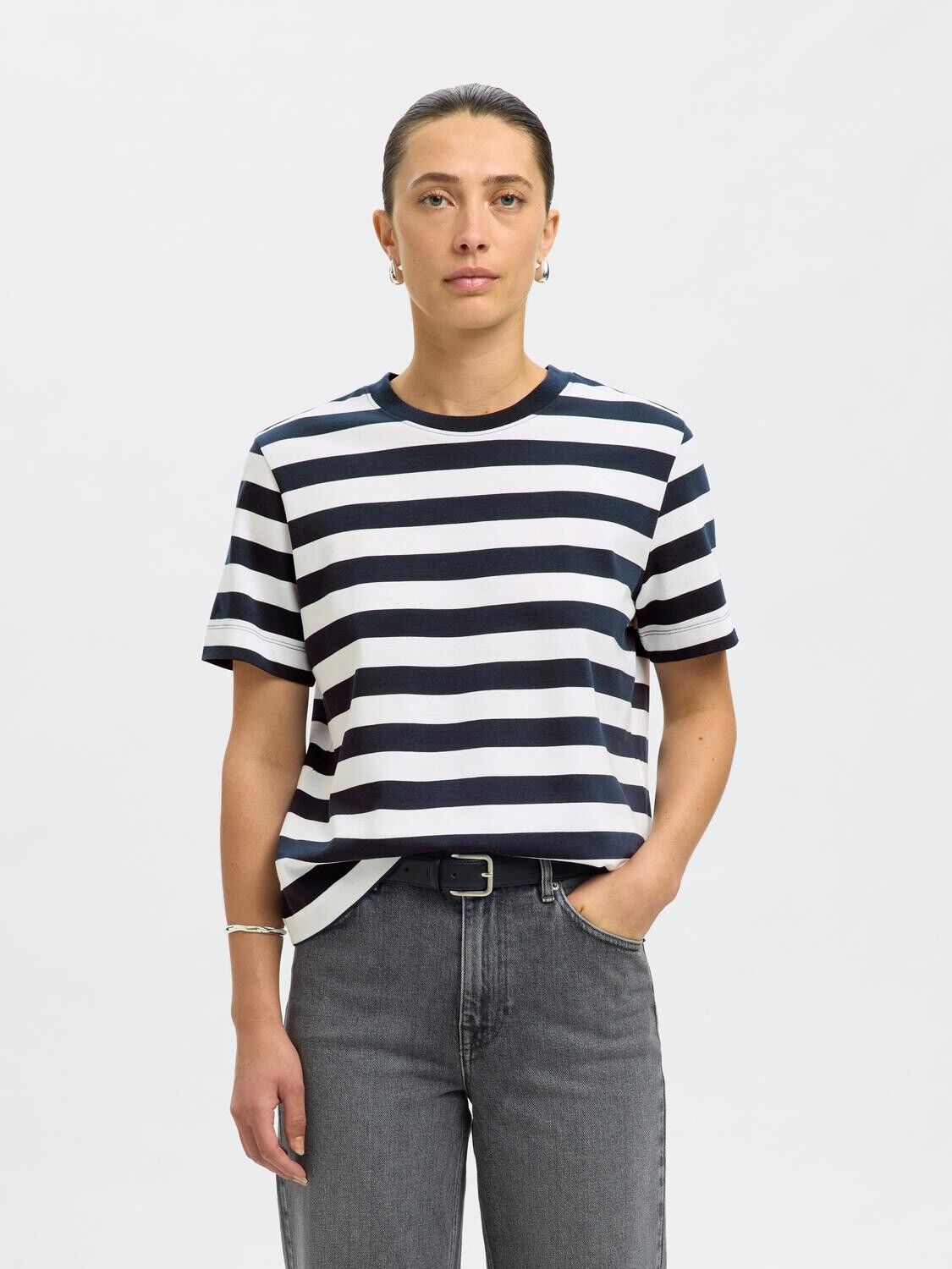 SLWESSENTIAL SS STRIPED BOXY TEE NO