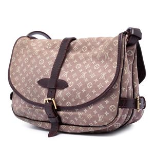 Louis Vuitton Saumur
