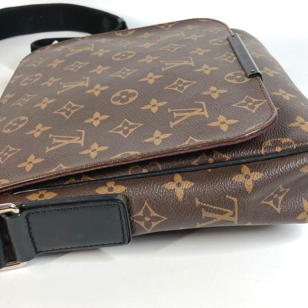 Louis Vuitton Messenger