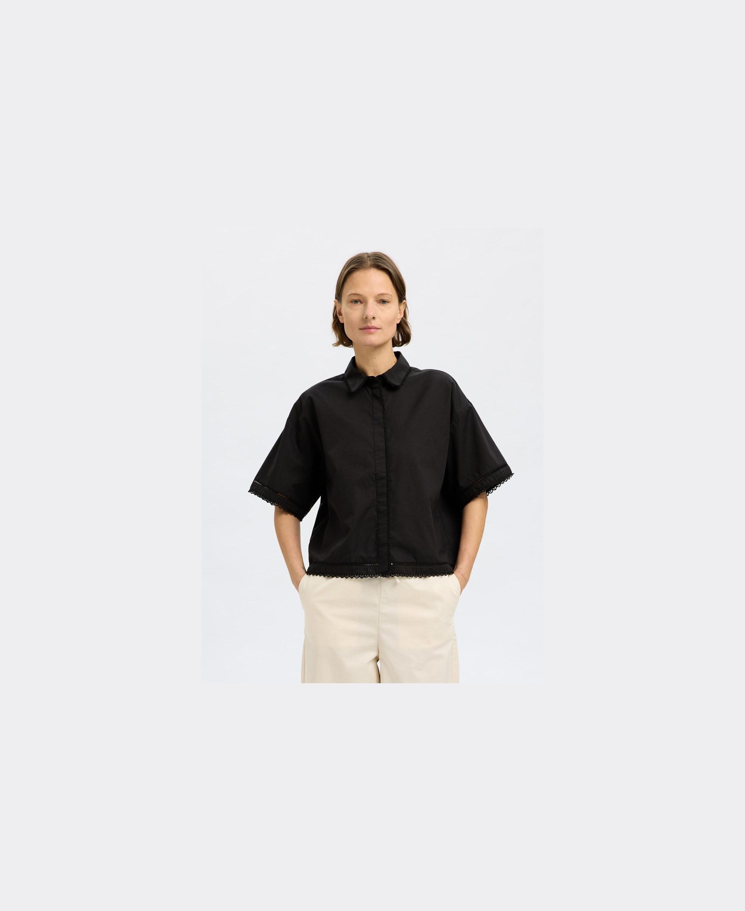 SLFNOVI SS CROCHET DETAIL SHIRT B