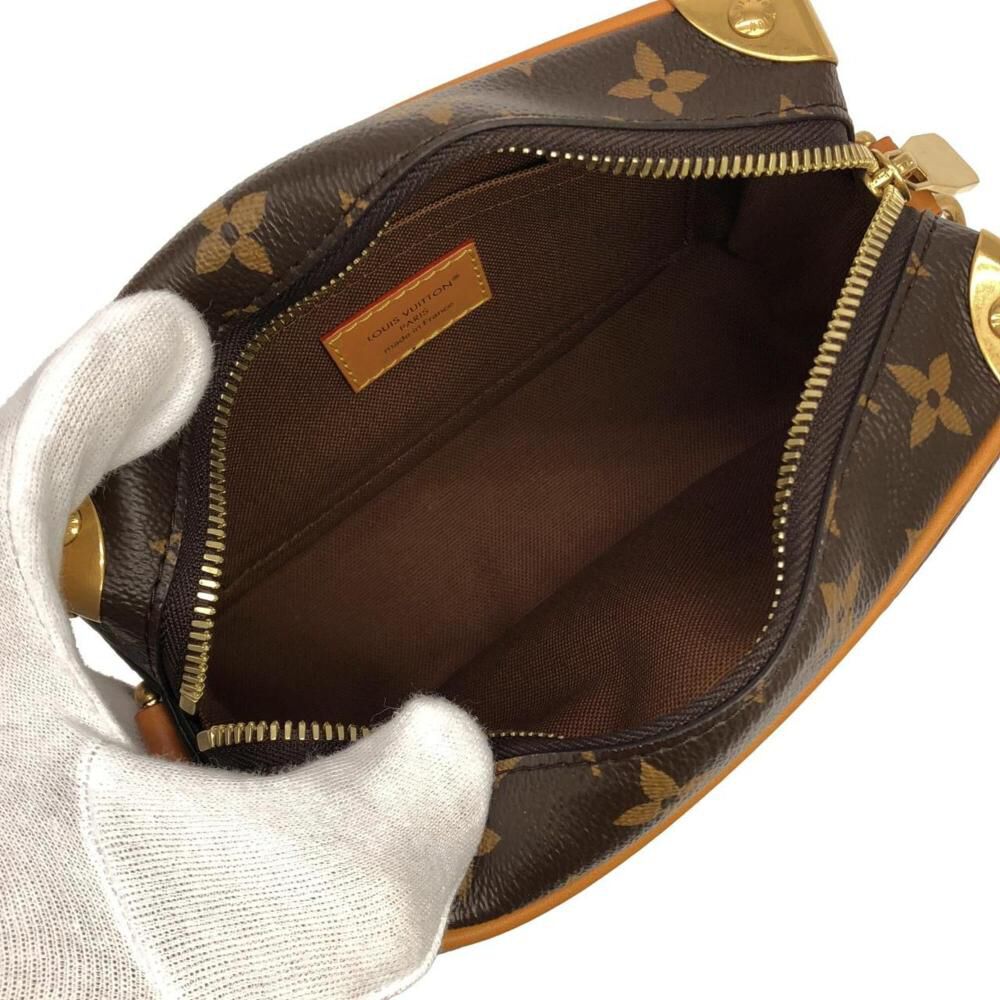 Louis Vuitton Shoulder Bags