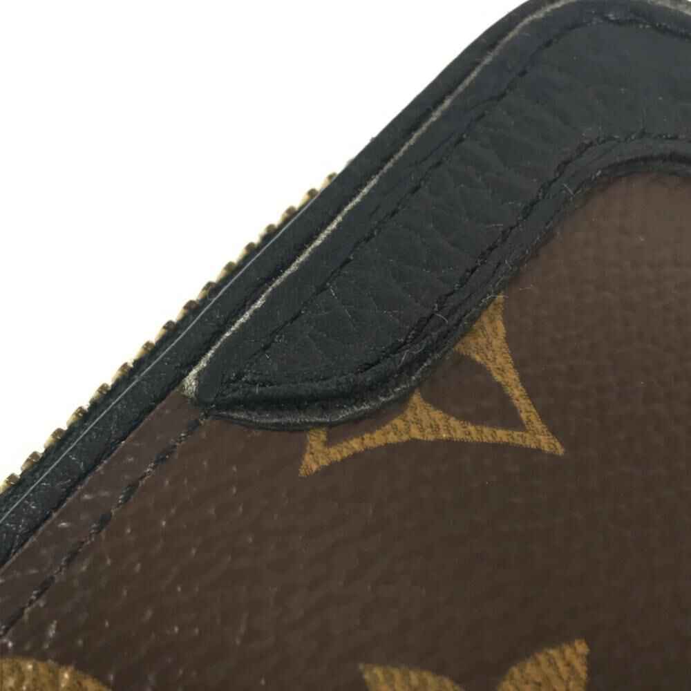 Louis Vuitton Pouch