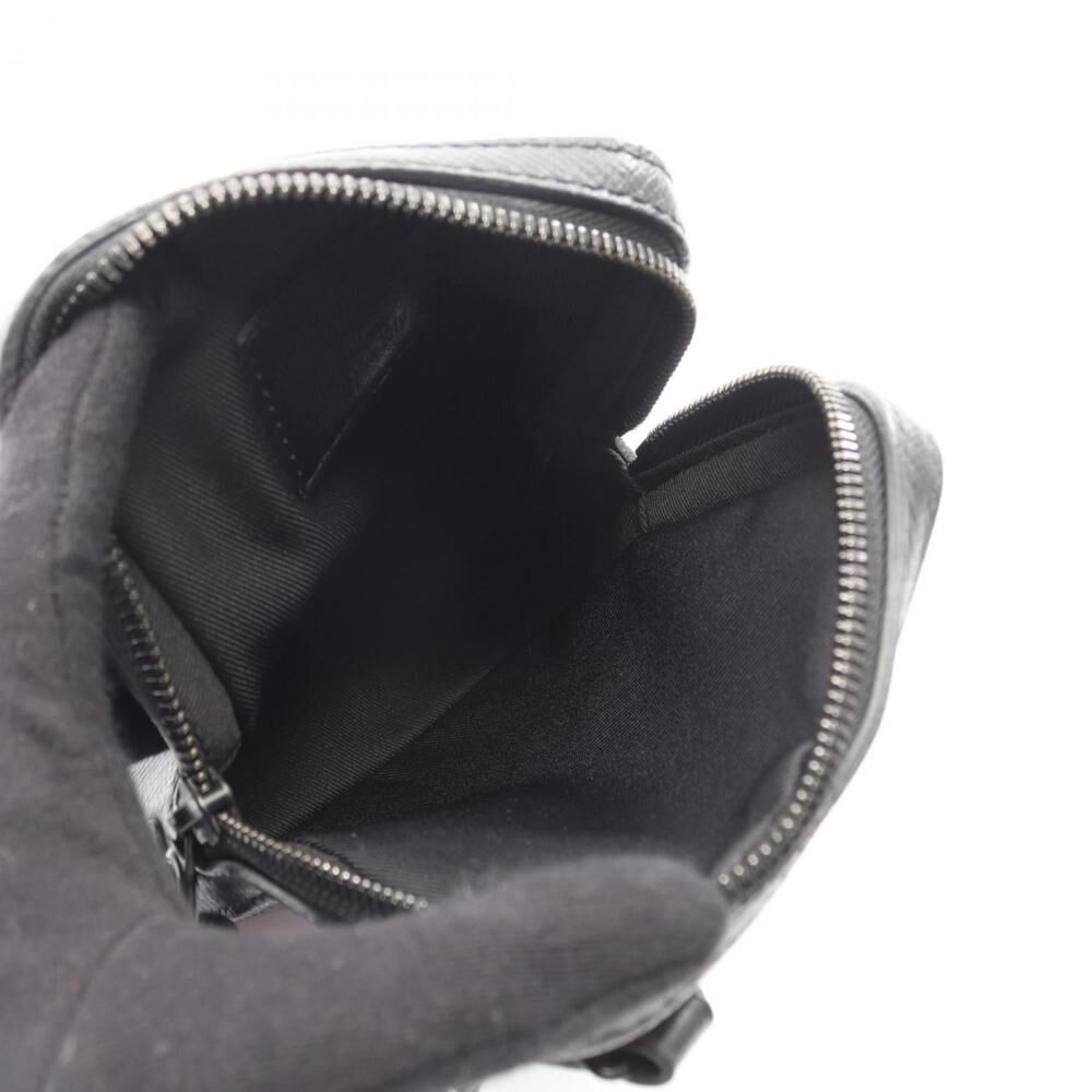 Louis Vuitton Messenger