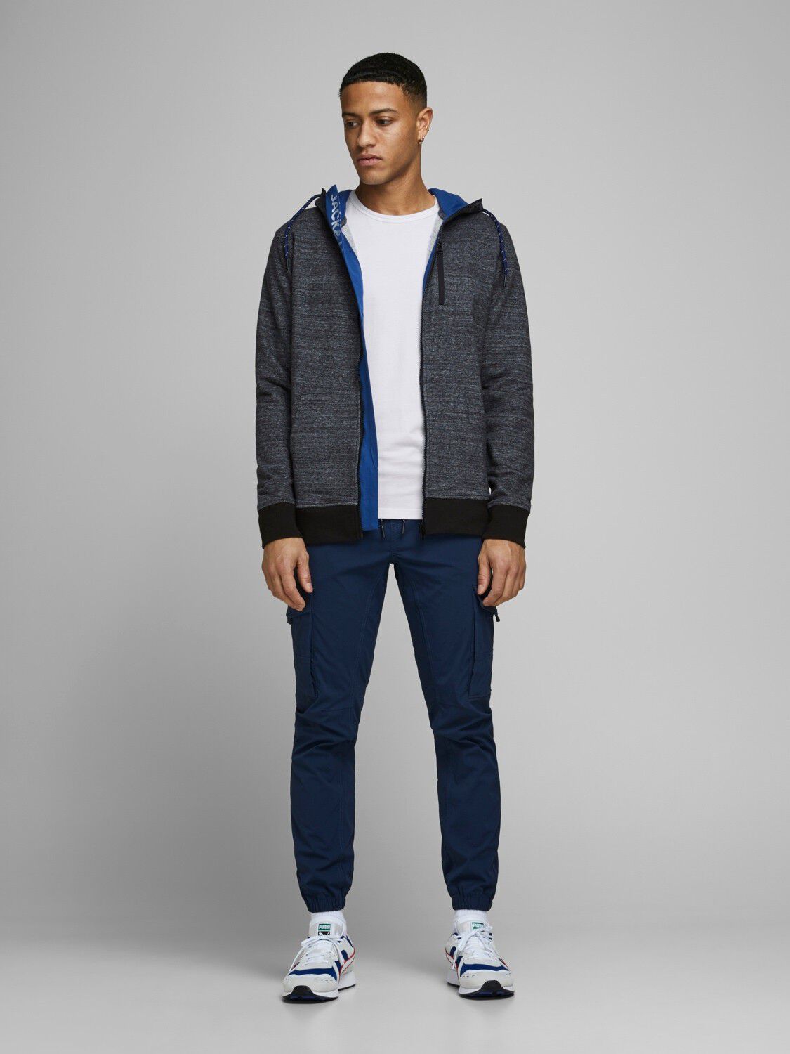 JJEBASIC O-NECK TEE L/S NOOS