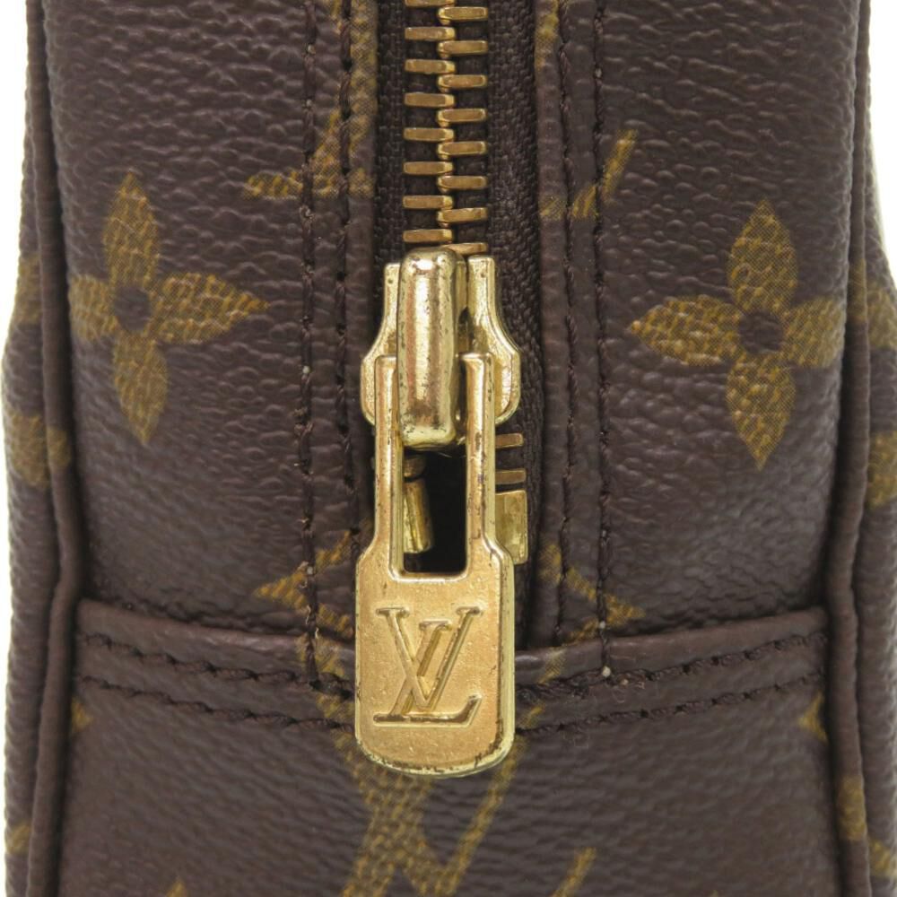 Louis Vuitton Clutch