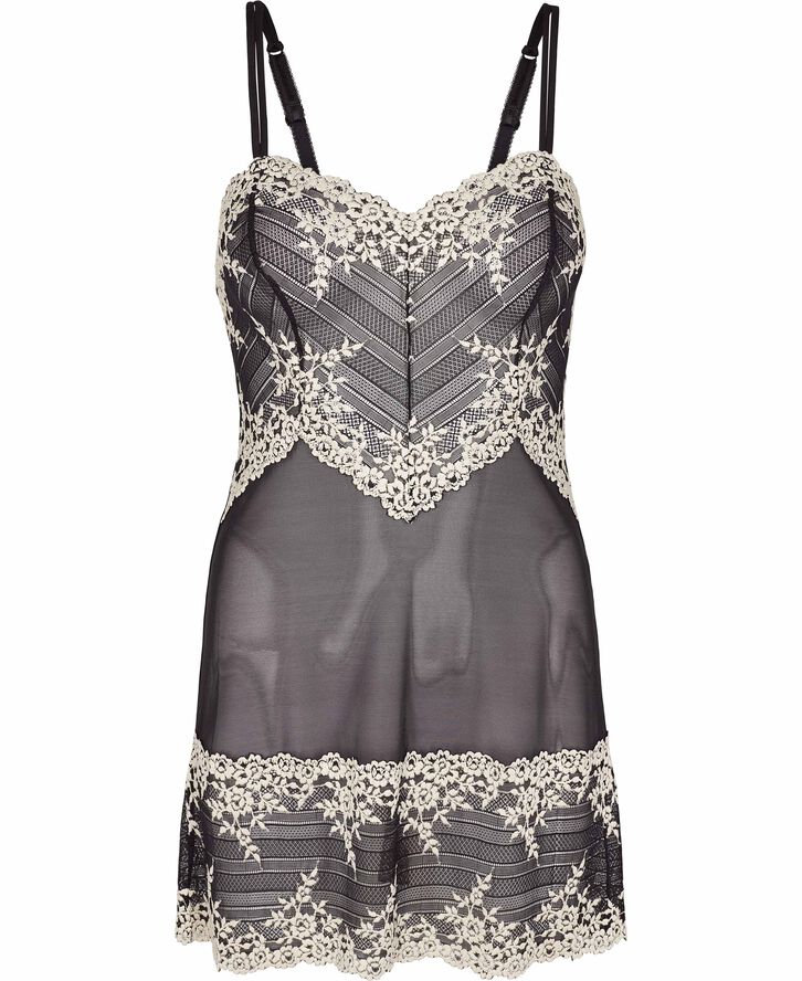 EMBRACE LACE CHEMISE