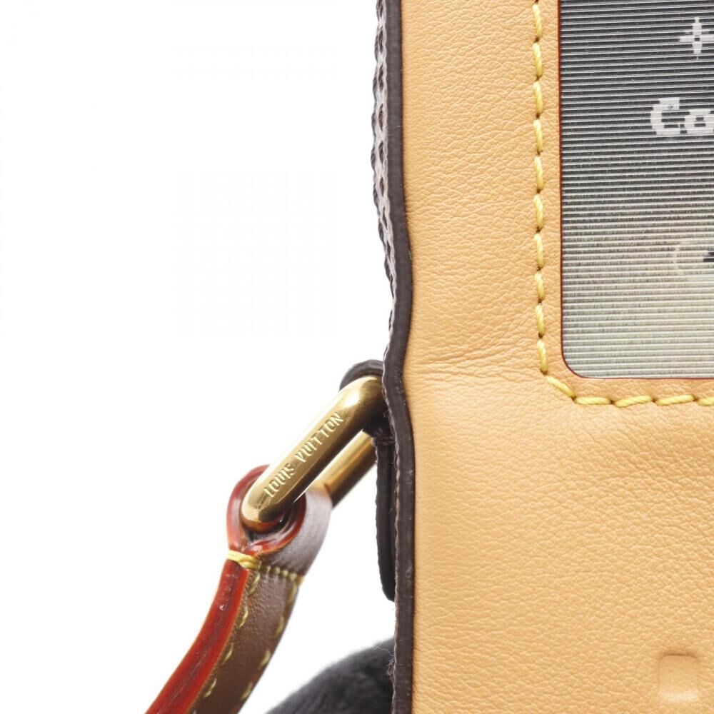 Louis Vuitton Shoulder Bags