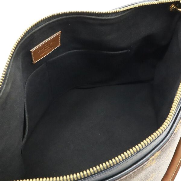 Louis Vuitton Pallas