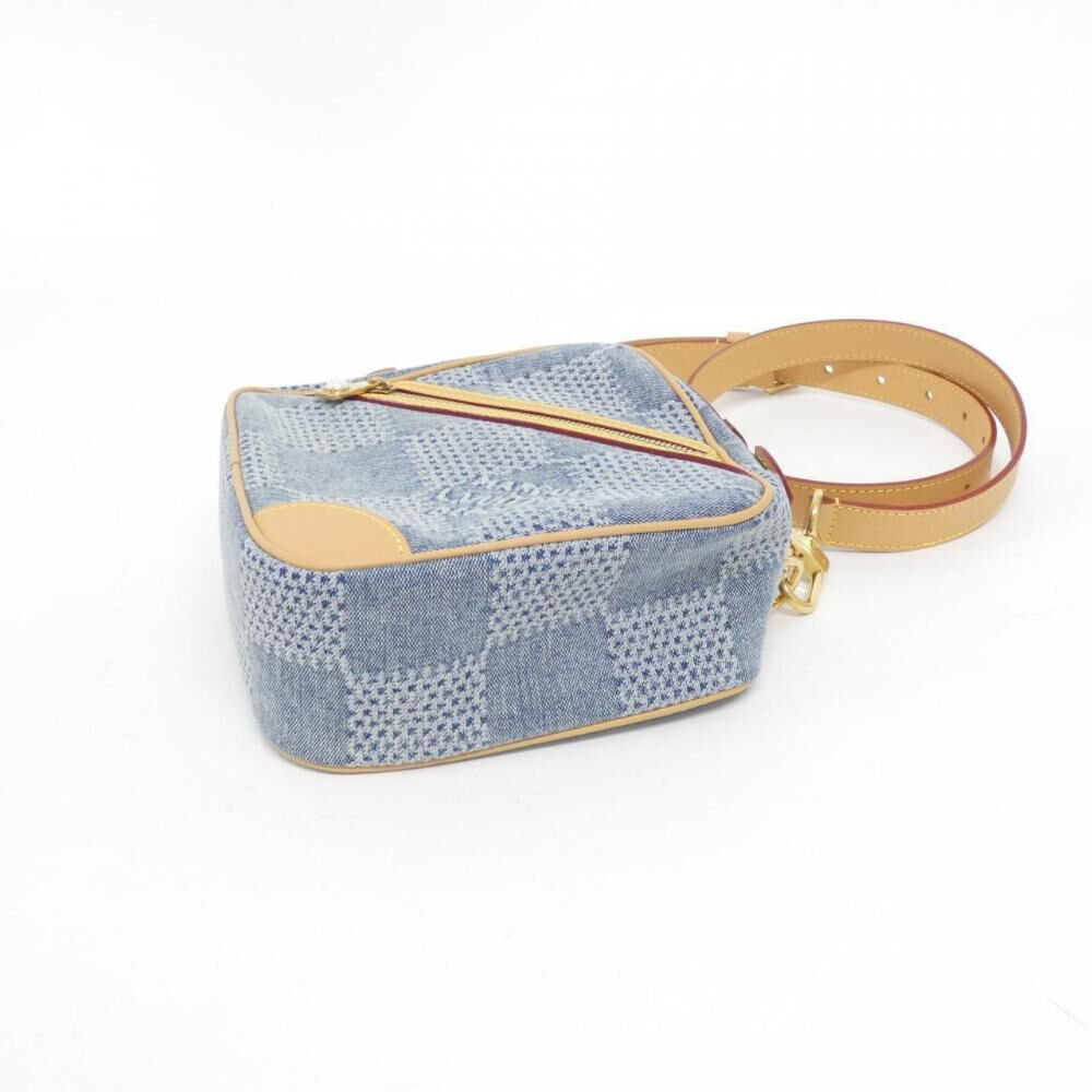 Louis Vuitton Messenger