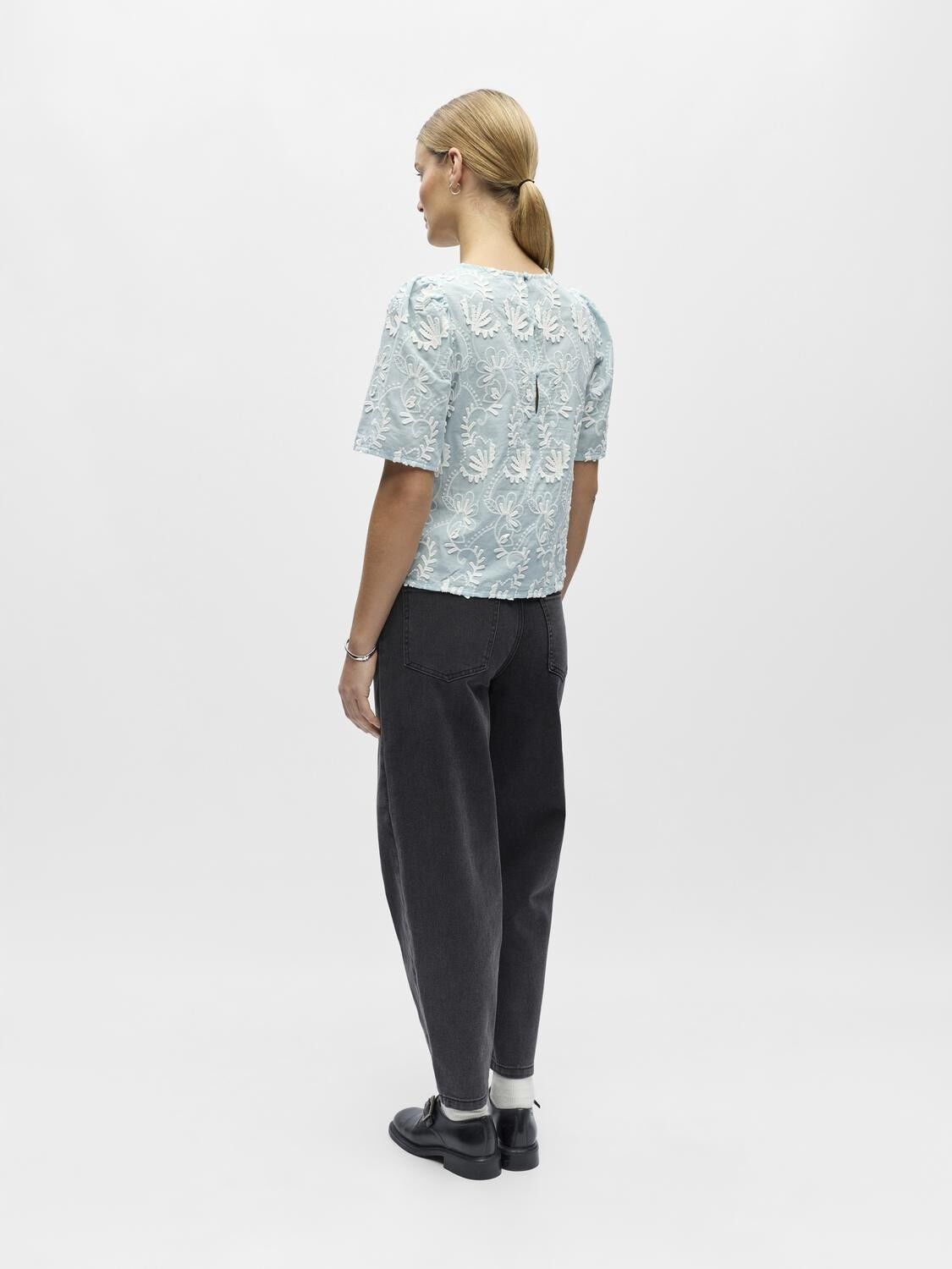 OBJMYA 2/4 RE TOP NOOS