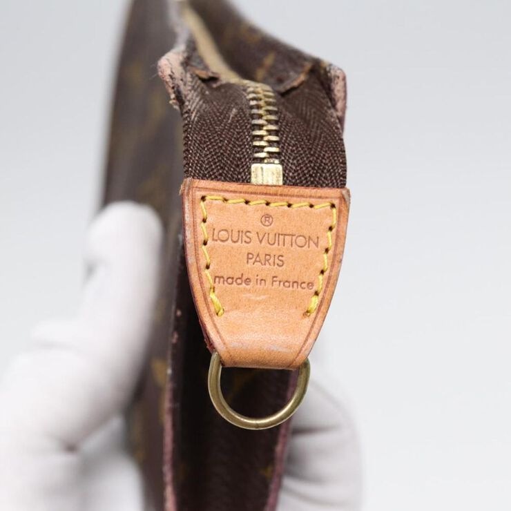 Louis Vuitton Pouch