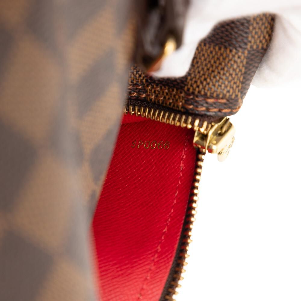 Louis Vuitton Papillon