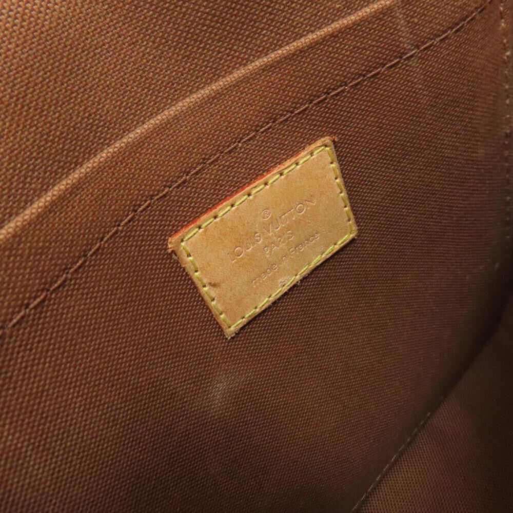 Louis Vuitton Saumur