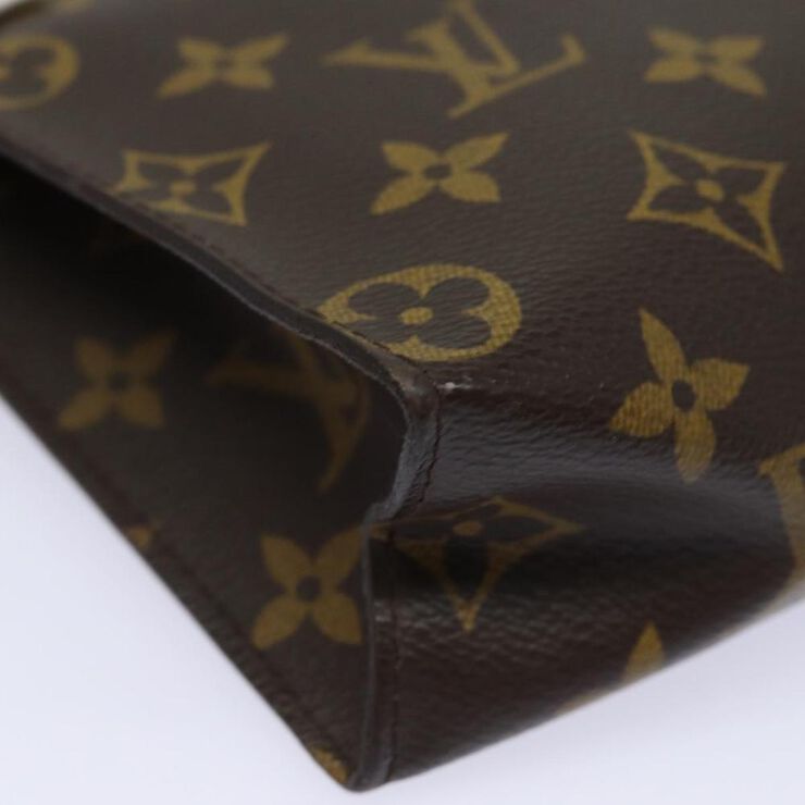 Louis Vuitton Poche Toilette