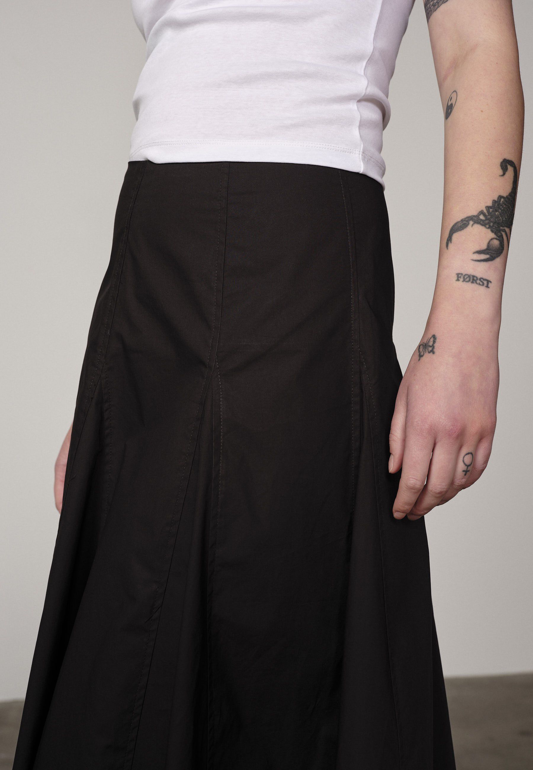 Greta Skirt
