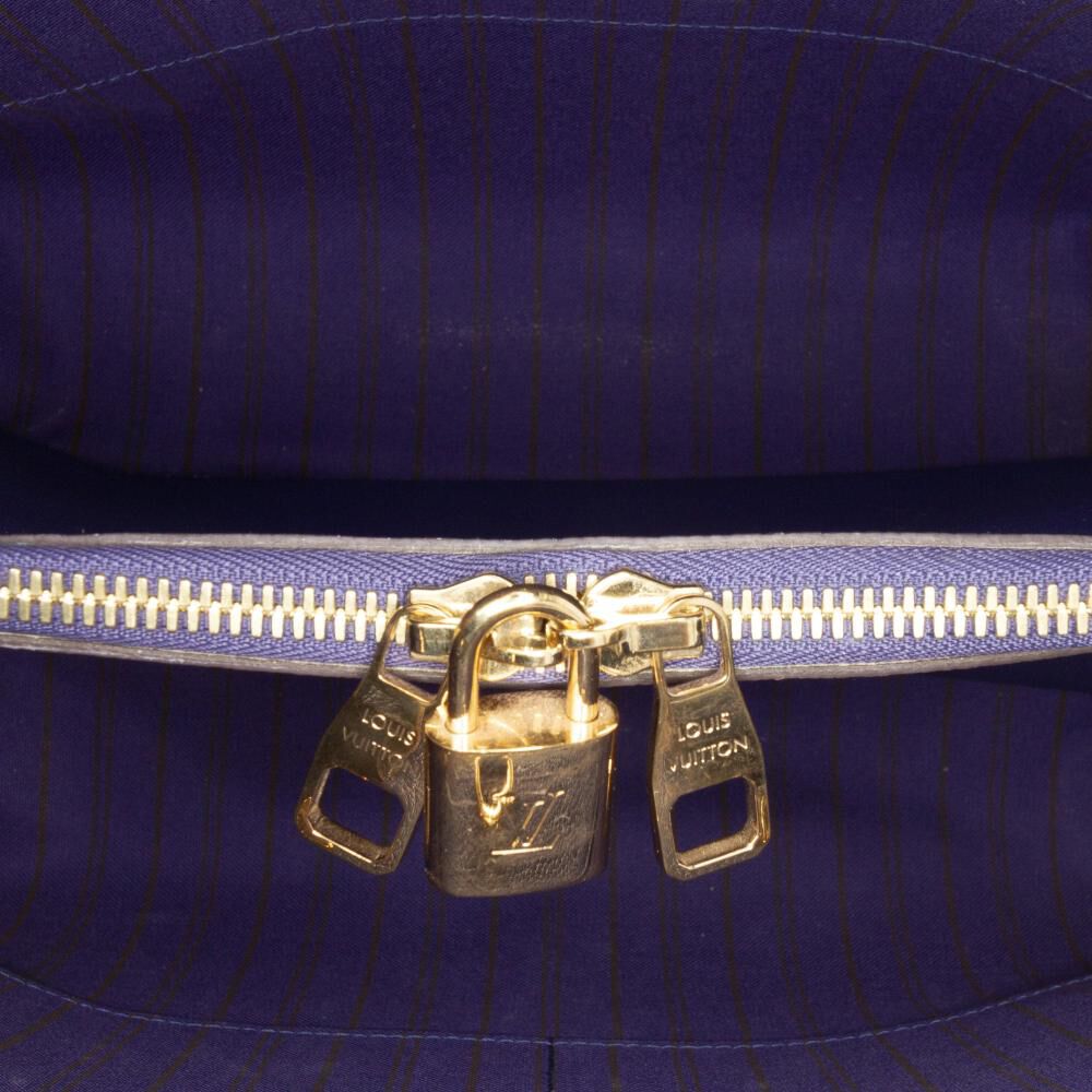 Louis Vuitton Montaigne