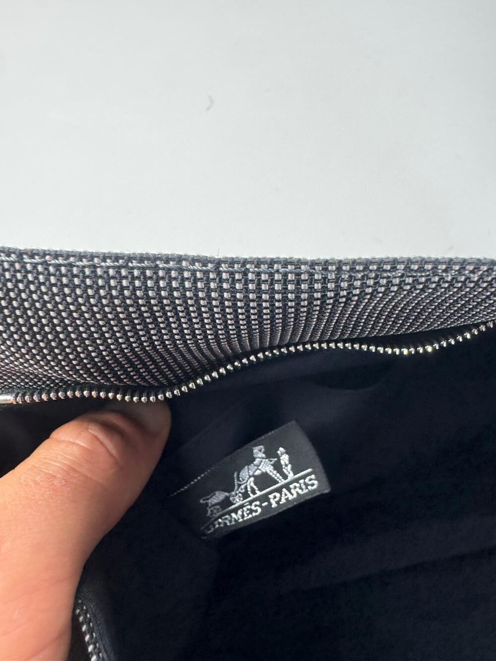 Herm&egrave;s Clutch