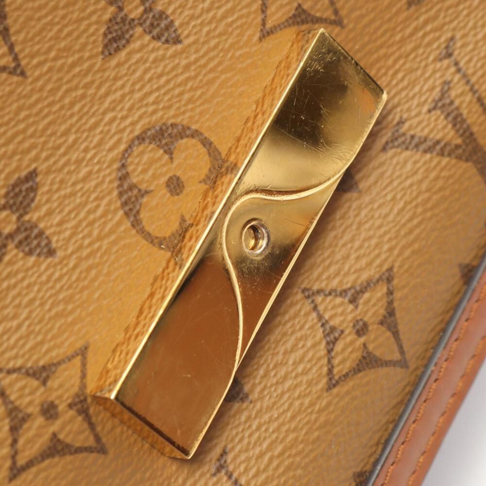 Louis Vuitton Dauphine