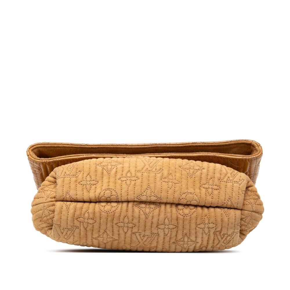Louis Vuitton Clutch