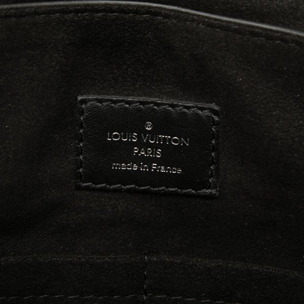 Louis Vuitton Messenger