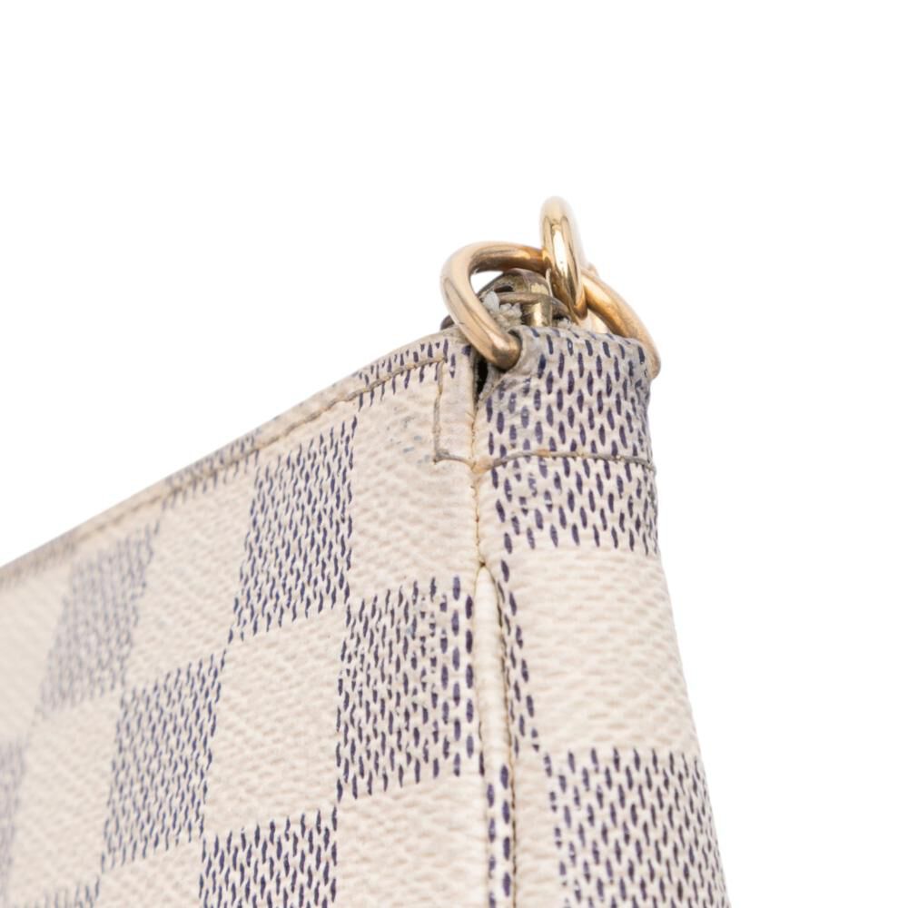 Louis Vuitton Pochette Accessoires