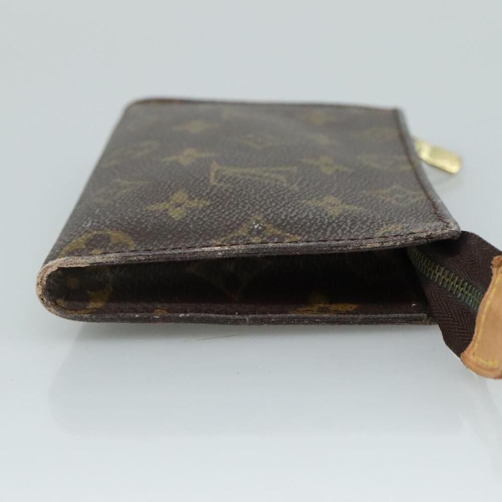 Louis Vuitton Pouch