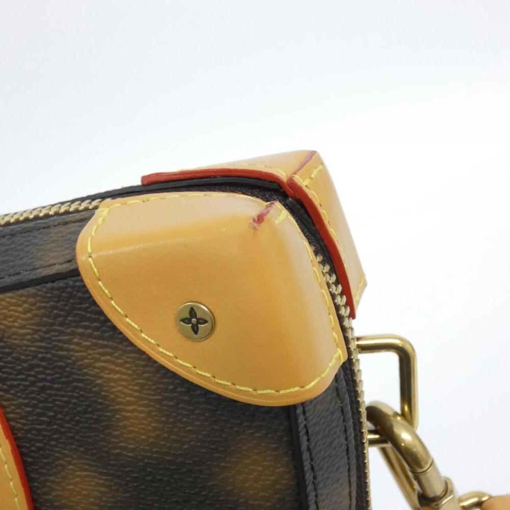 Louis Vuitton Shoulder Bags