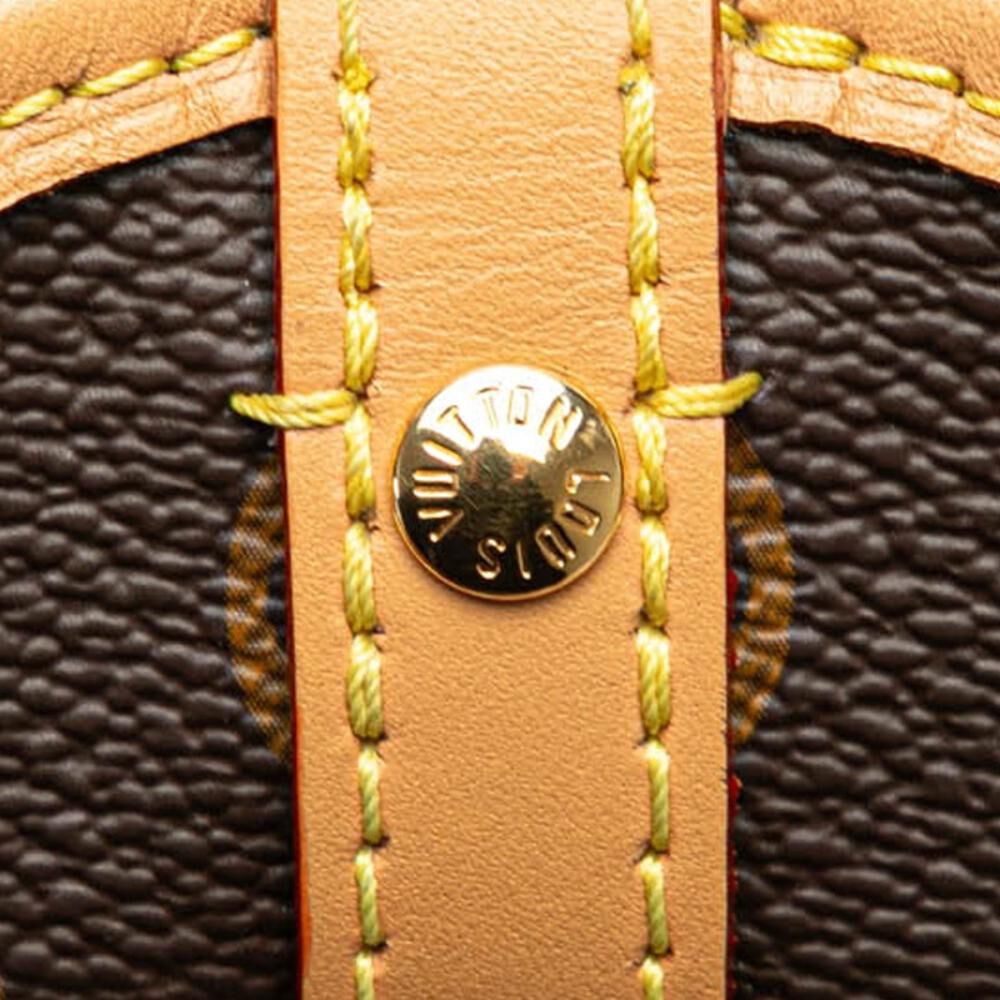 Louis Vuitton Shoulder Bags