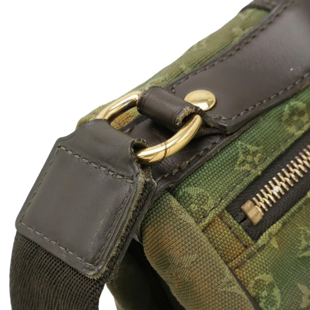 Louis Vuitton Shoulder Bags