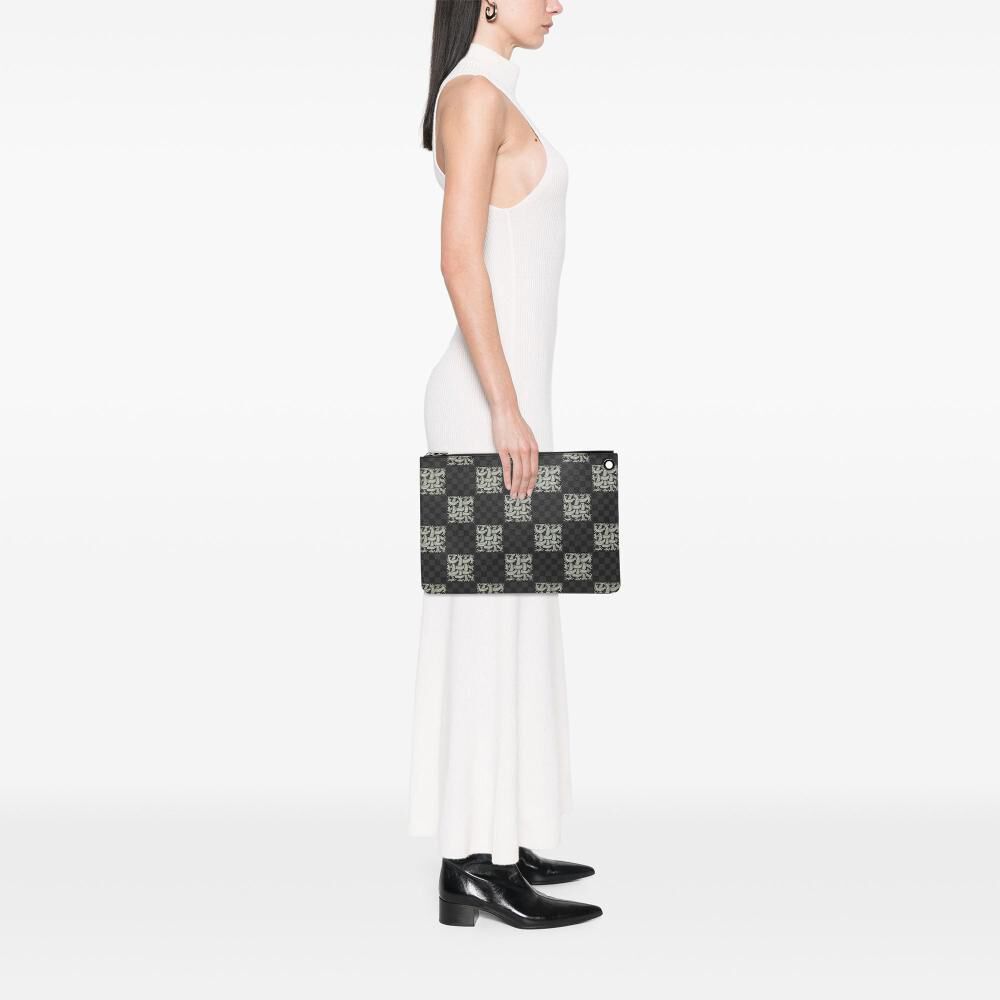 Louis Vuitton Clutch