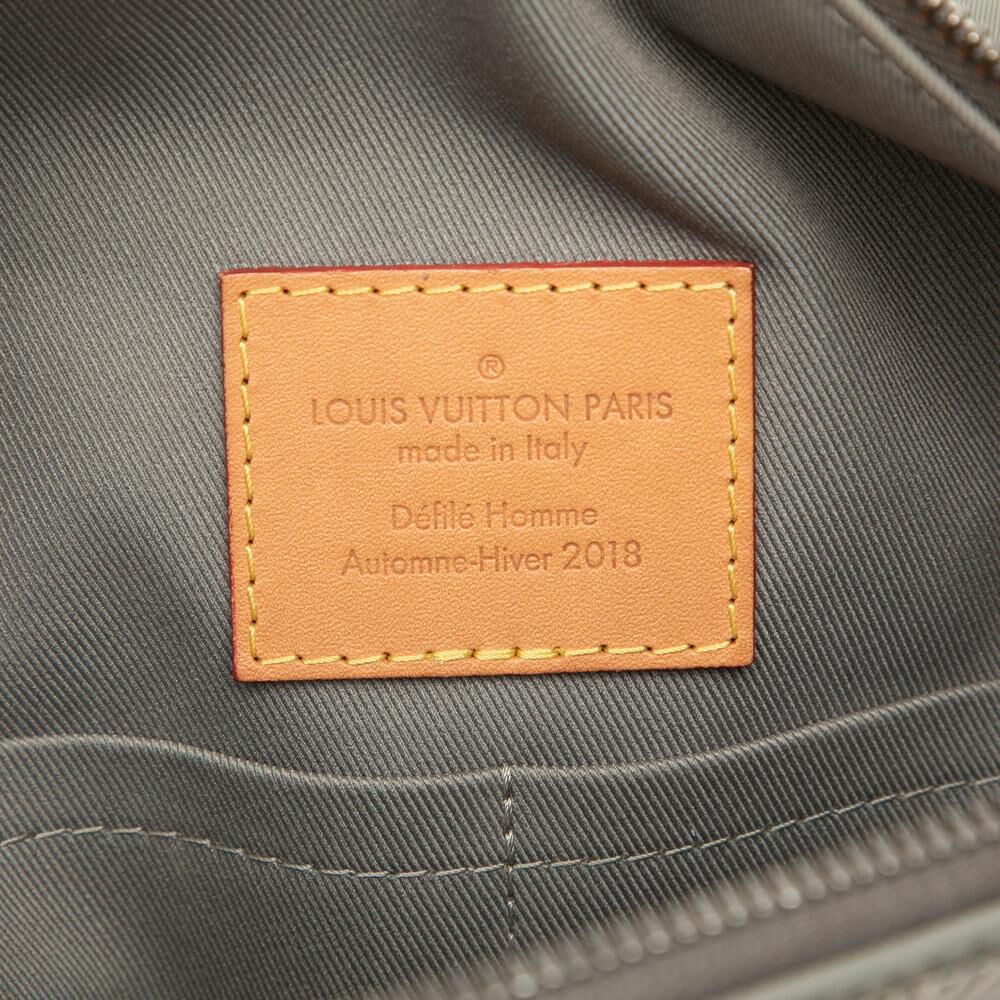 Louis Vuitton Messenger