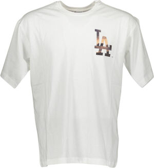 crewneck t-shirt