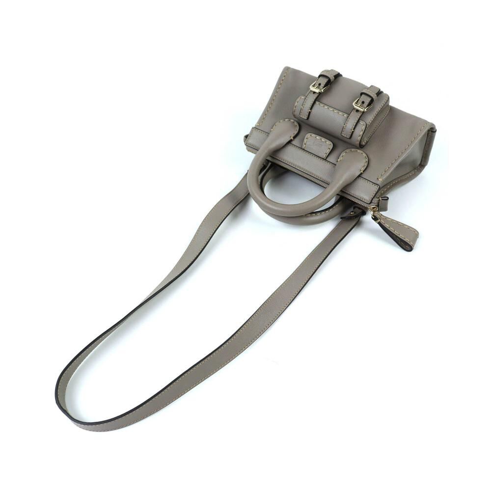 Chlo&eacute; Handbag