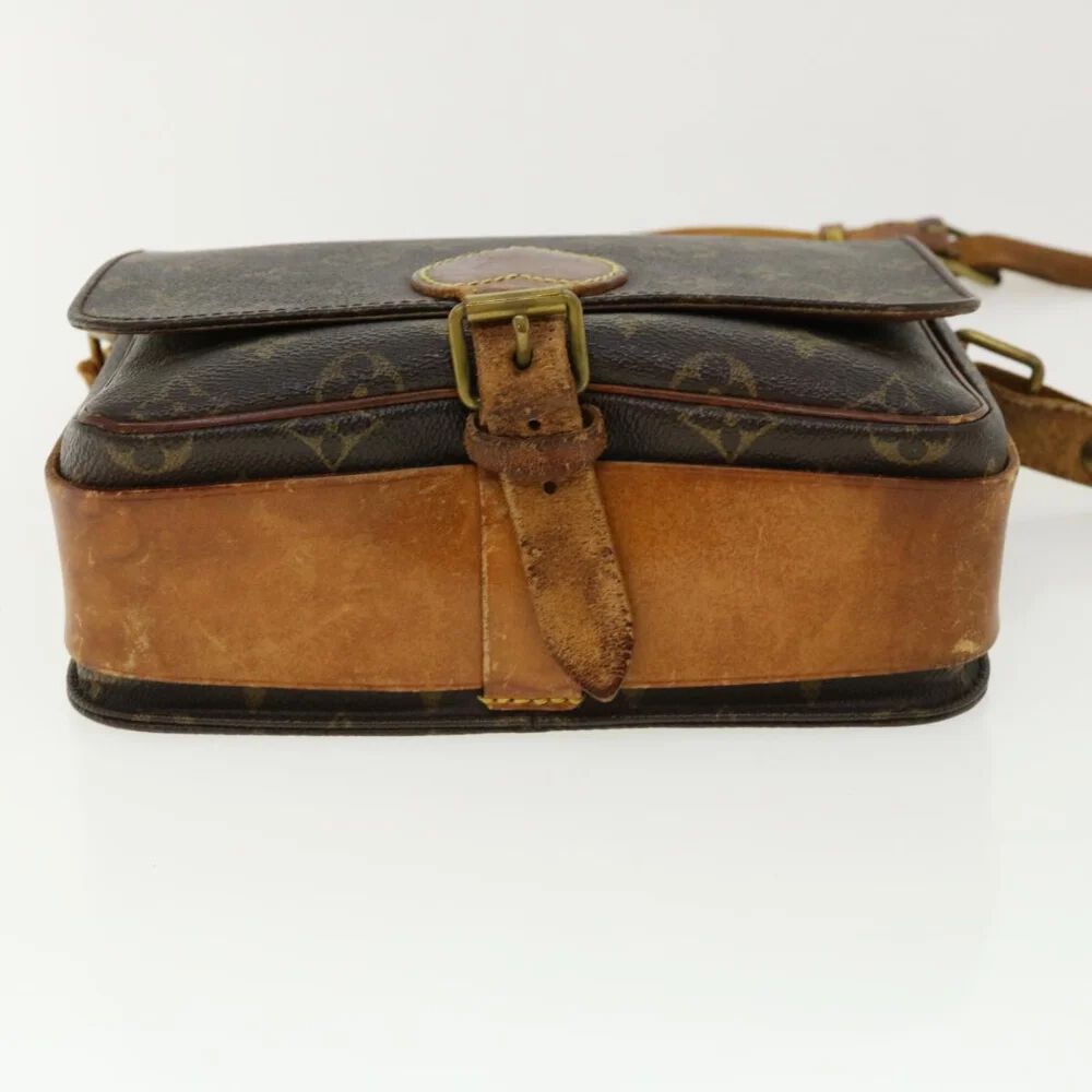 Louis Vuitton Cartouchiere